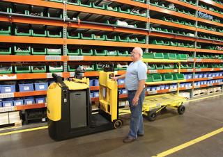 Trattori elettrici Hyster LO100