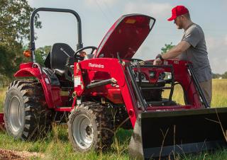 Veicoli Trattori per uso municipale Mahindra 1626 SHUTTLE