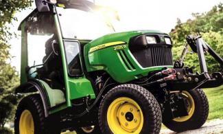 Veicoli Veicoli comunali multiuso diesel John Deere 2027 R