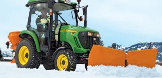 Veicoli Trattori per uso municipale John Deere 3720