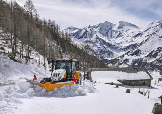 Veicoli Trattori per uso municipale Steyr 4145 Profi Basis