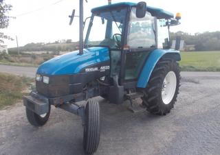 Veicoli Trattori per uso municipale New Holland 4635