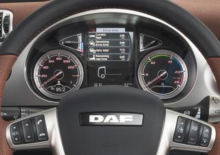 Autocarro Trattori stradali DAF CF 450 FT