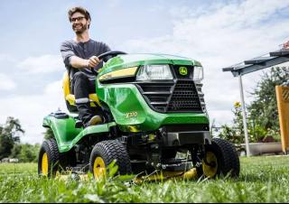 Trattorini tosaerba, Giardino e Giardinaggio John Deere X370