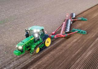 Trattrice agricola cingolati John Deere 8RT 310