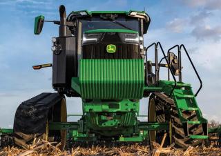 Trattrice agricola cingolati John Deere 8RT 340