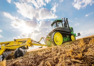Trattrice agricola cingolati John Deere 9570RT