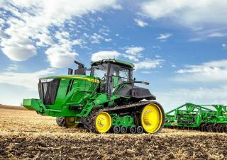Trattrice agricola cingolati John Deere 9RT 570