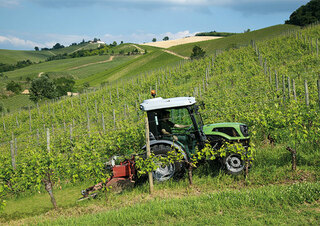 Trattrici agricole - trazione a 4 ruote DEUTZ-FAHR 3060