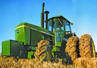 Trattrici agricole - trazione a 4 ruote John Deere 4440