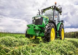 Trattrici agricole - trazione a 4 ruote John Deere 5067E