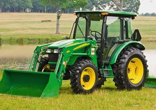 Trattrici agricole - trazione a 4 ruote John Deere 5083E