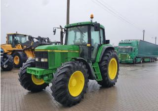 Trattrici agricole - trazione a 4 ruote John Deere 6810