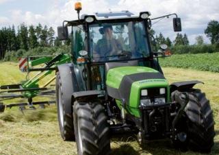 Trattrici agricole - trazione a 4 ruote DEUTZ-FAHR Agroplus 420 PL INV.Idraulic