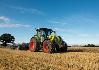 Trattrici agricole - trazione a 4 ruote Claas Arion 530 Cmatic
