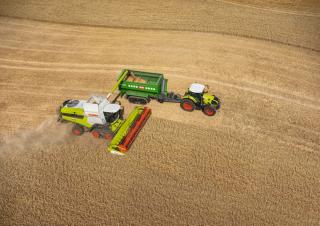 Trattrici agricole - trazione a 4 ruote Claas Axion 810 