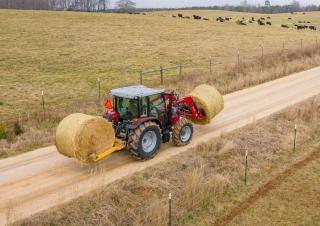 Trattrici agricole - trazione a 4 ruote Massey Ferguson MF 4707