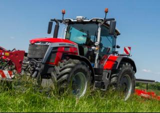 Trattrici agricole - trazione a 4 ruote Massey Ferguson MF 8S.245