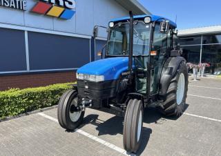 Trattrici agricole - trazione a 4 ruote New Holland TN 55 D/220