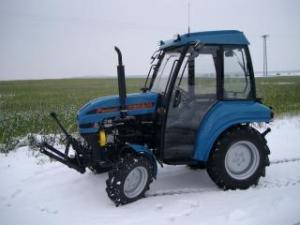 Trattrici agricole - trazione a 4 ruote Belarus 321