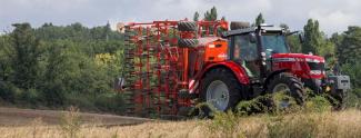 Trattrici agricole - trazione a 4 ruote Massey Ferguson MF 6613 Dyna 6