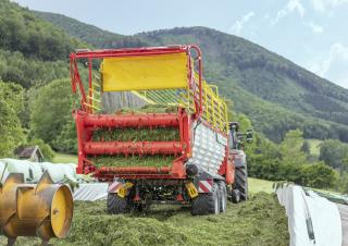 Trinciaforaggi Pöttinger Boss 3240 DB Master