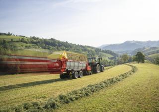 Trinciaforaggi Pöttinger Boss 3240 DB Master