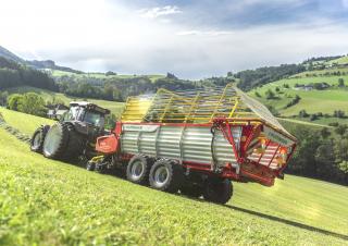 Trinciaforaggi Pöttinger Boss 3240 Master