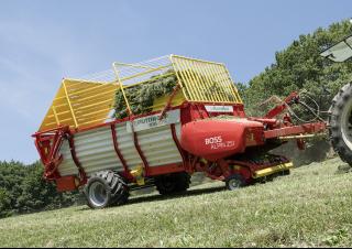 Trinciaforaggi Pöttinger Boss Alpin 251