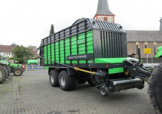 Trinciaforaggi DEUTZ-FAHR RotoMaster 5520 D