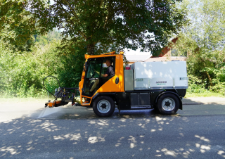 Veicoli Veicoli comunali multiuso diesel Ladog E 1250