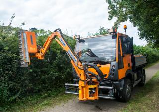 Veicoli Veicoli comunali multiuso diesel Aebi MT 740