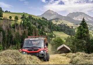 Veicoli Veicoli comunali multiuso diesel Aebi TP 470 Vario