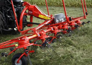 Voltafieni rotativi Kuhn GF 582