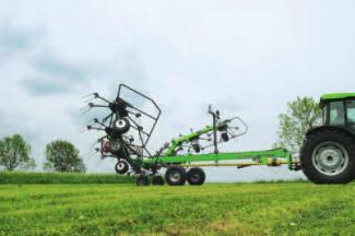 Voltafieni rotativi DEUTZ-FAHR CoM 8331