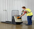 Transpallet elettr. a timone guida terra Crown WP 3235