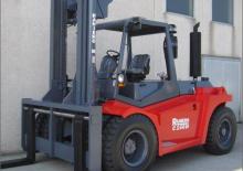 Carrelli elevatori frontali a gas Raniero C 140 H