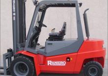 Carrelli elevatori frontali a gas Raniero C 45 H