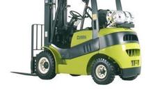 Carrelli elevatori frontali a gas Clark CMP 30 L
