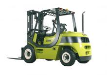 Carrelli elevatori frontali diesel Clark CMP 40 L