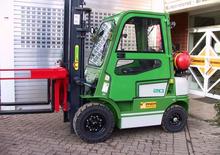 Carrelli elevatori frontali a gas Artison FG 20