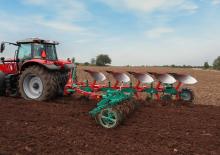 Aratri Kverneland 3300 S 100