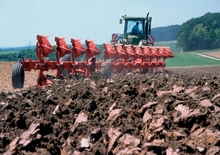 Aratri Kuhn Challenger OL 12 T + ZXL 