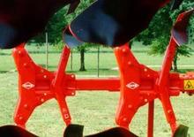 Aratri Kuhn Master 102 ET 2