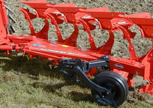 Aratri Kuhn Multi-Master 152 T 4