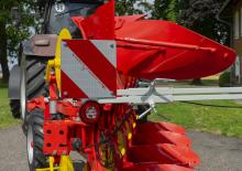 Aratri Pöttinger Servo 4000