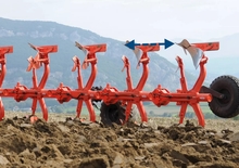 Aratri Kuhn Vari-Master 123 6 (5E+1)