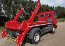 Autocarri con cassone ribaltabile a tazze Meiller AK 10 MT