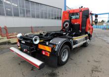 Autocarri con cassone ribaltabile roll off CTS CTS 06-33 S