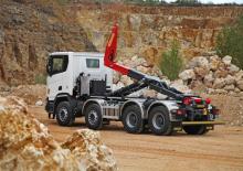 Autocarri con cassone ribaltabile roll off Palfinger HT 30 TEC 5 